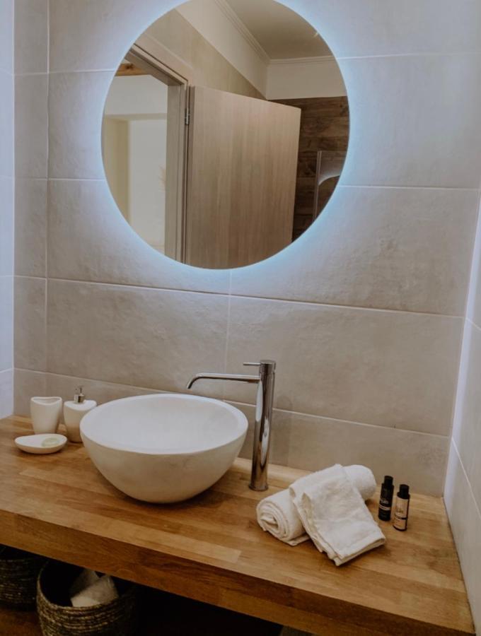 Mangata Suites Homes With Private Pools Spartokhórion Екстериор снимка